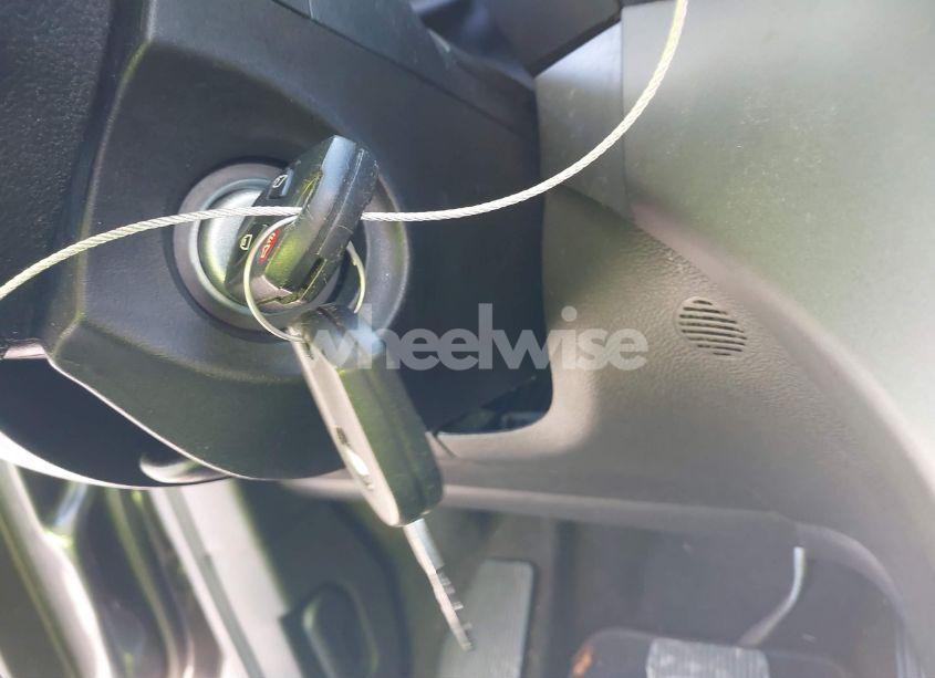 Photo 11 of 2017 Ford Escape SE (VIN 1FMCU0GD5HUB57288)