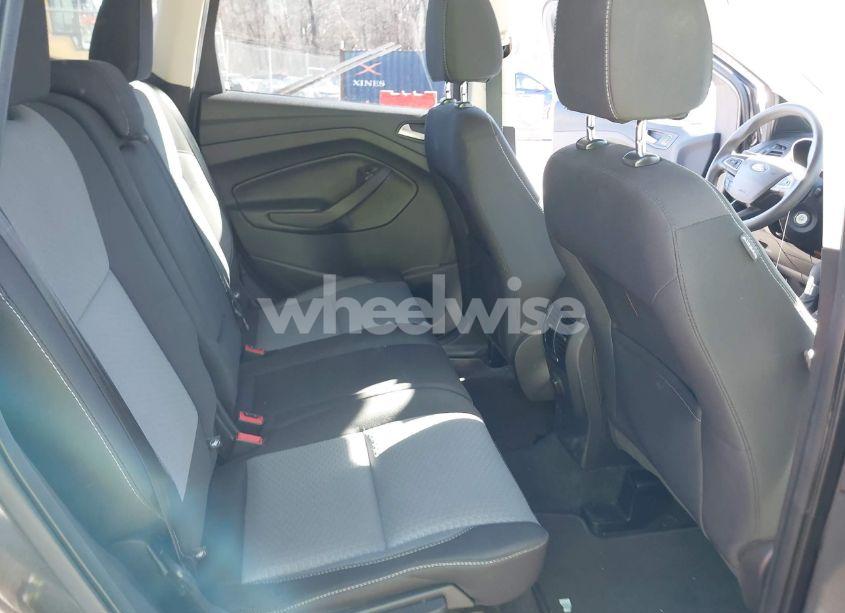 Photo 8 of 2017 Ford Escape SE (VIN 1FMCU0GD5HUB57288)