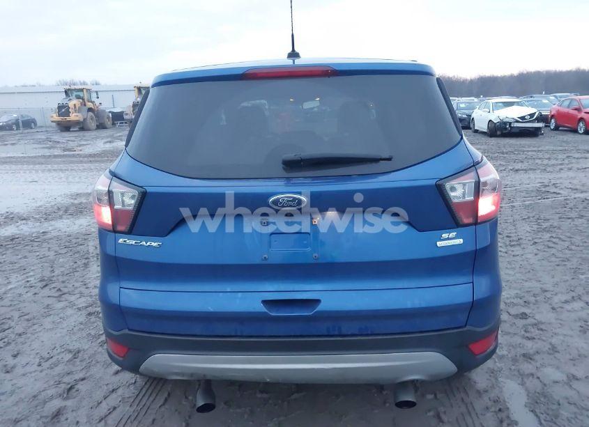 Photo 16 of 2017 Ford Escape SE (VIN 1FMCU0GD5HUB65682)