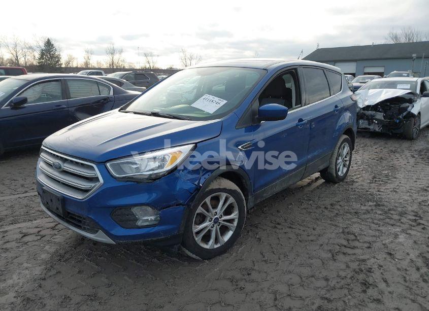 Photo 2 of 2017 Ford Escape SE (VIN 1FMCU0GD5HUB65682)