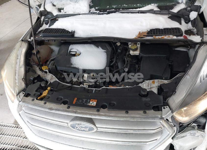 Photo 10 of 2017 Ford Escape SE (VIN 1FMCU0GD5HUB78724)