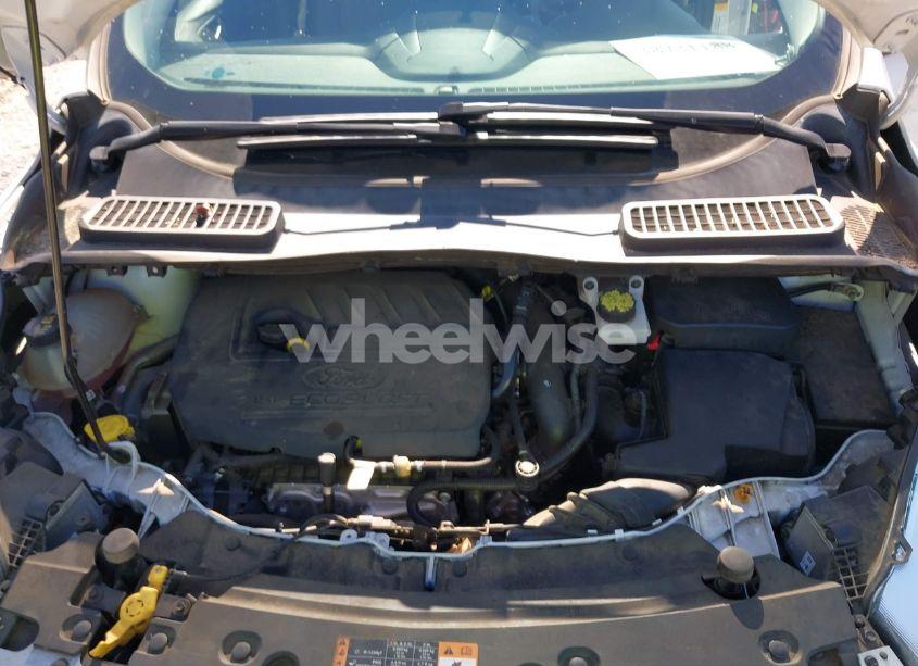 Photo 10 of 2017 Ford Escape SE (VIN 1FMCU0GD5HUB96432)