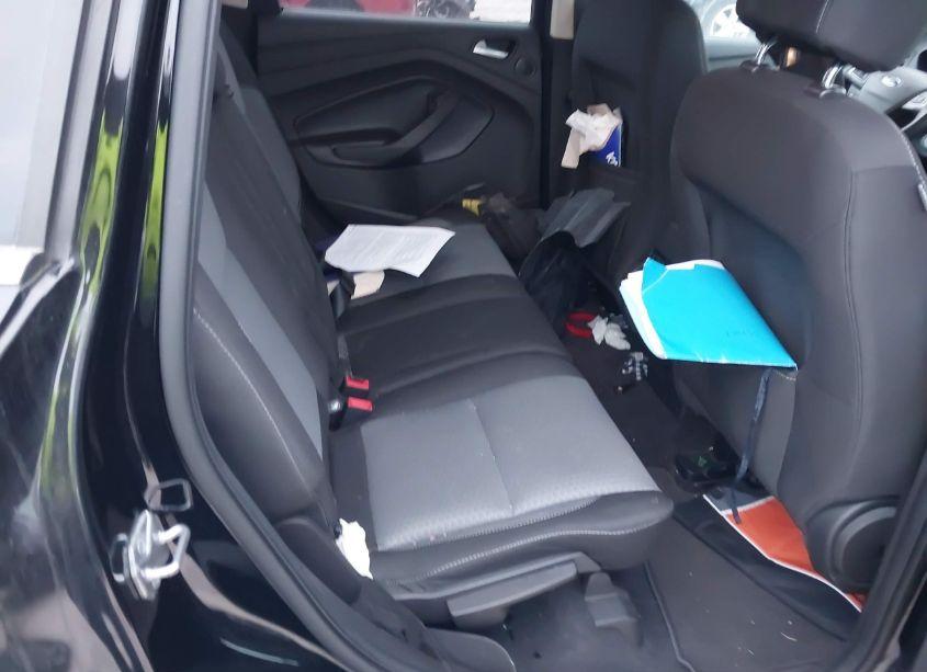 Photo 8 of 2017 Ford Escape SE (VIN 1FMCU0GD5HUC35729)