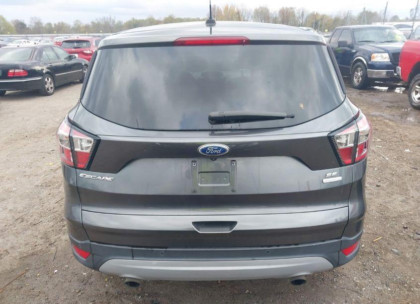 Photo 16 of 2017 Ford Escape SE (VIN 1FMCU0GD5HUC53969)
