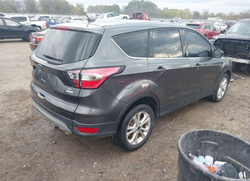 Photo 4 of 2017 Ford Escape SE (VIN 1FMCU0GD5HUC53969)