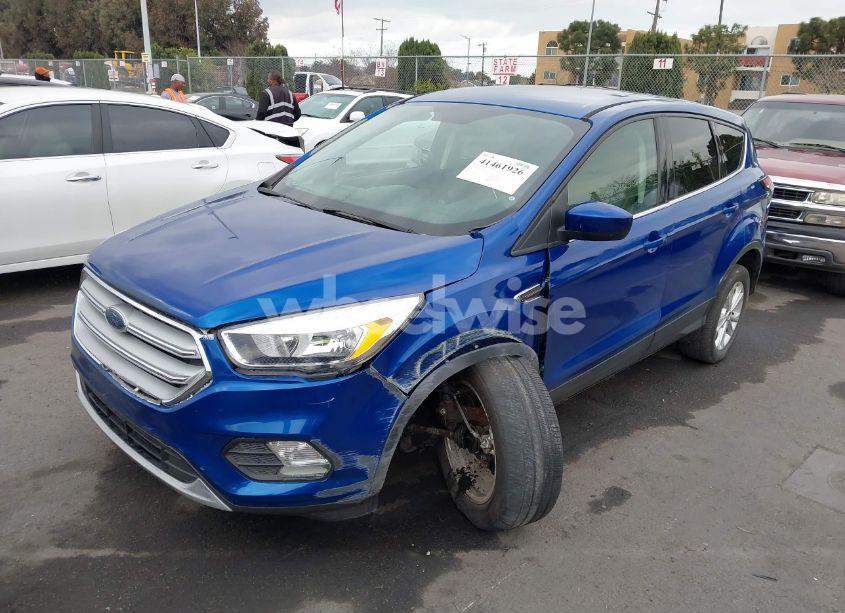 Photo 2 of 2017 Ford Escape SE (VIN 1FMCU0GD5HUD85209)