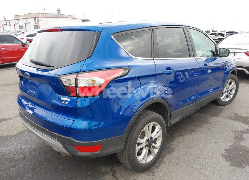 Photo 4 of 2017 Ford Escape SE (VIN 1FMCU0GD5HUD85209)