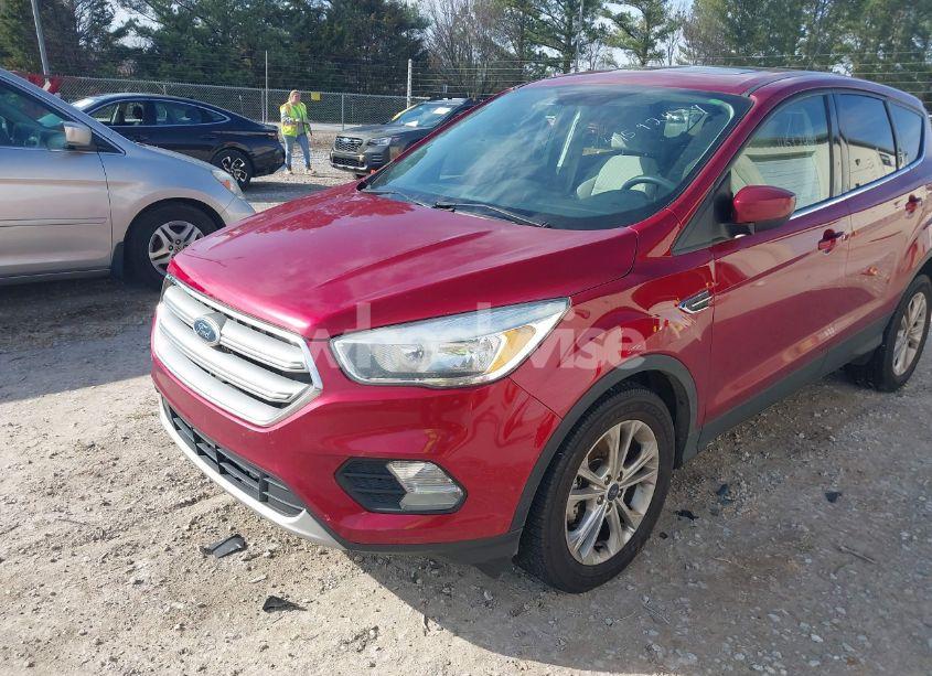 Photo 6 of 2017 Ford Escape SE (VIN 1FMCU0GD5HUE51404)