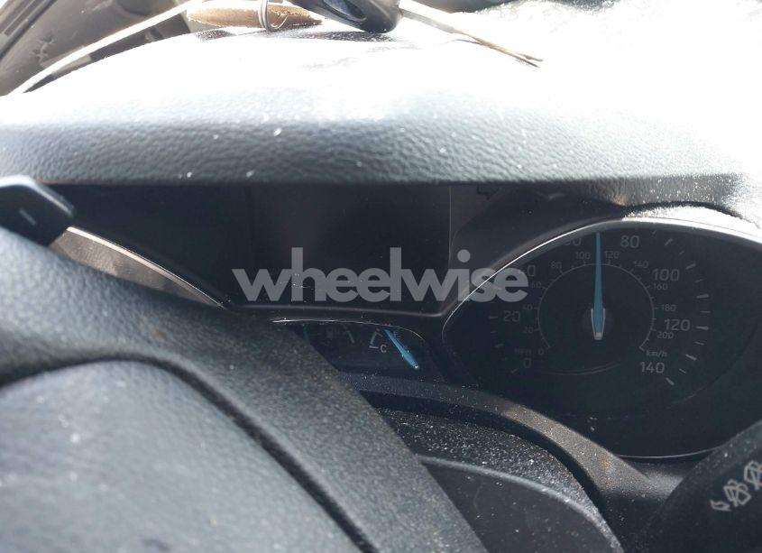 Photo 7 of 2017 Ford Escape SE (VIN 1FMCU0GD5HUE92261)