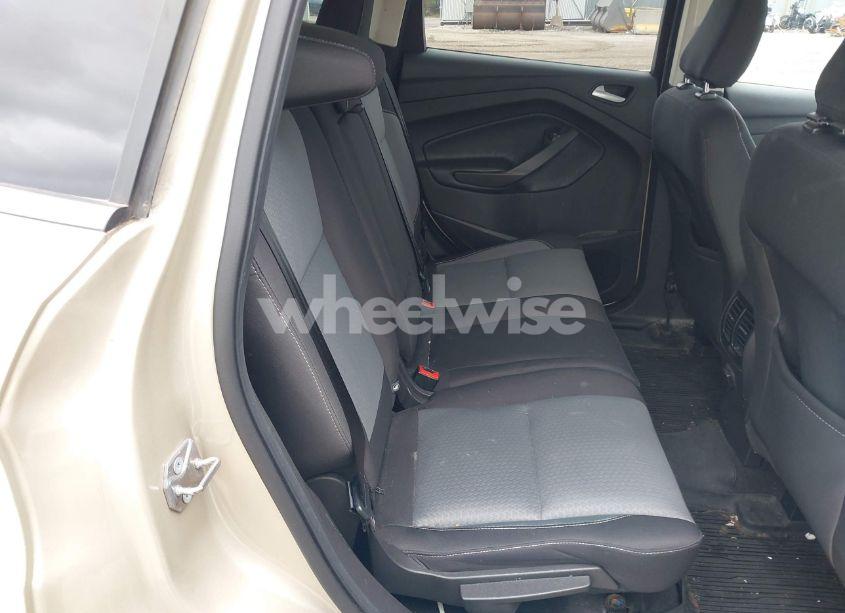 Photo 8 of 2018 Ford Escape SE (VIN 1FMCU0GD5JUA72876)