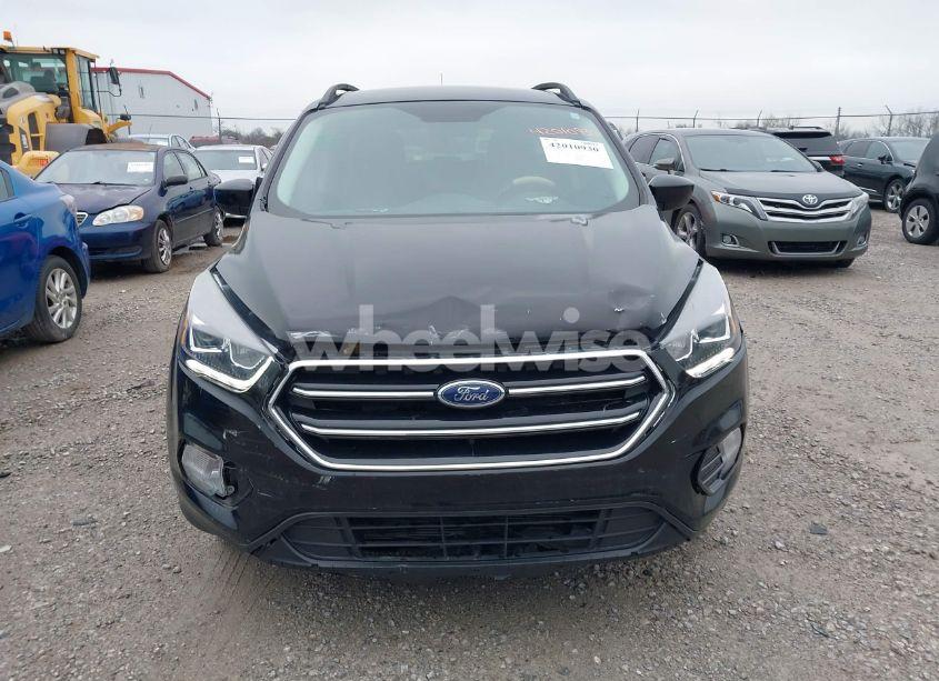 Photo 12 of 2018 Ford Escape SE (VIN 1FMCU0GD5JUA81724)