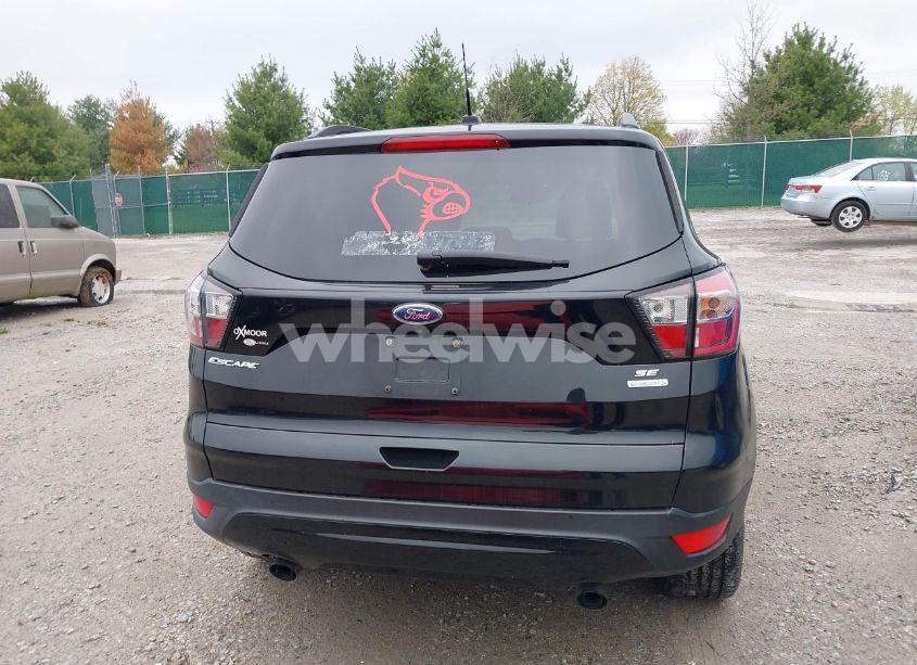 Photo 16 of 2018 Ford Escape SE (VIN 1FMCU0GD5JUA81724)