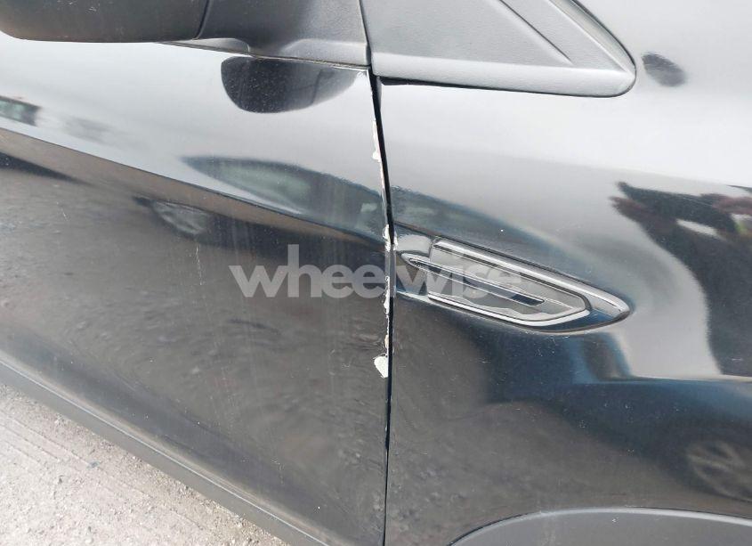 Photo 18 of 2018 Ford Escape SE (VIN 1FMCU0GD5JUA81724)