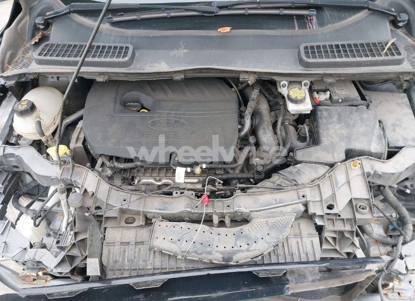 Photo 10 of 2018 Ford Escape SE (VIN 1FMCU0GD5JUB16052)