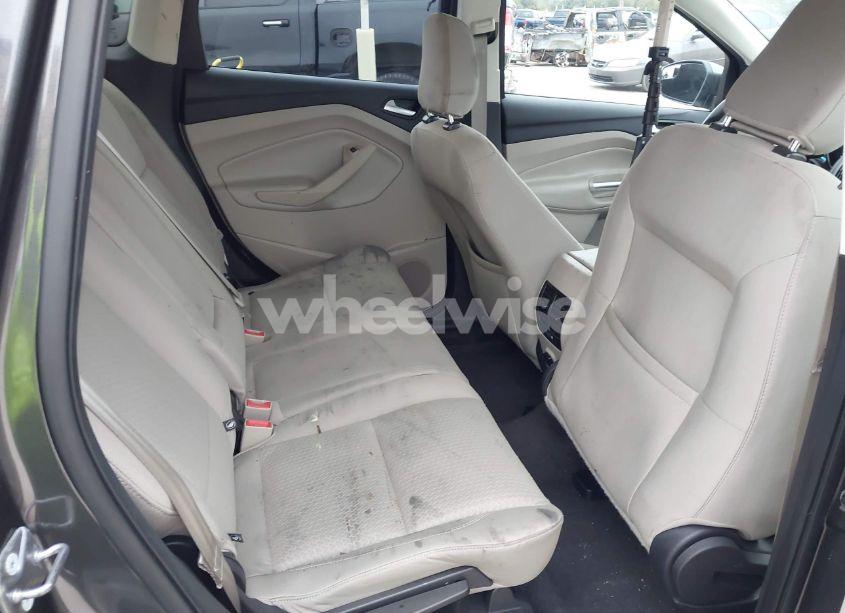 Photo 8 of 2018 Ford Escape SE (VIN 1FMCU0GD5JUB61590)