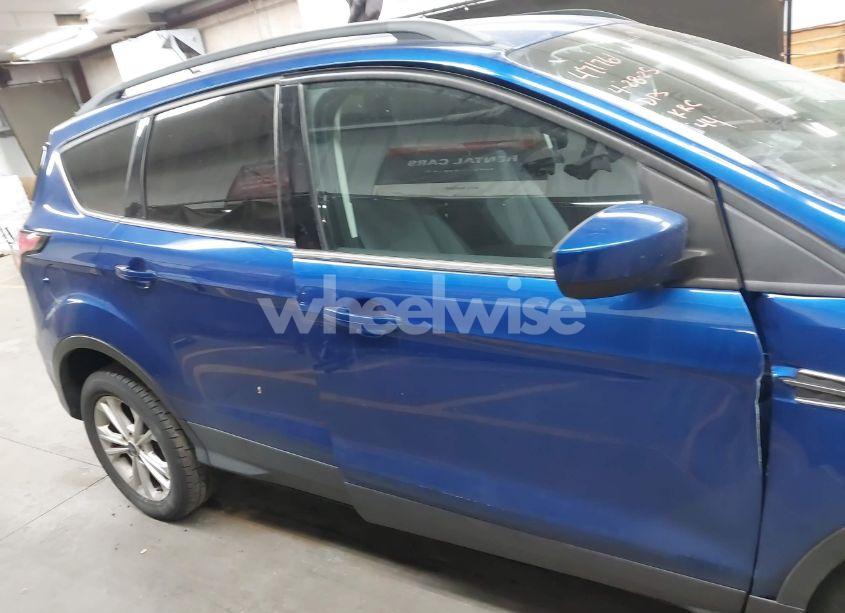 Photo 13 of 2018 Ford Escape SE (VIN 1FMCU0GD5JUC46820)