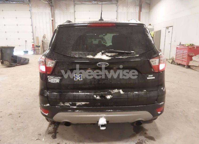 Photo 16 of 2018 Ford Escape SE (VIN 1FMCU0GD5JUD03551)