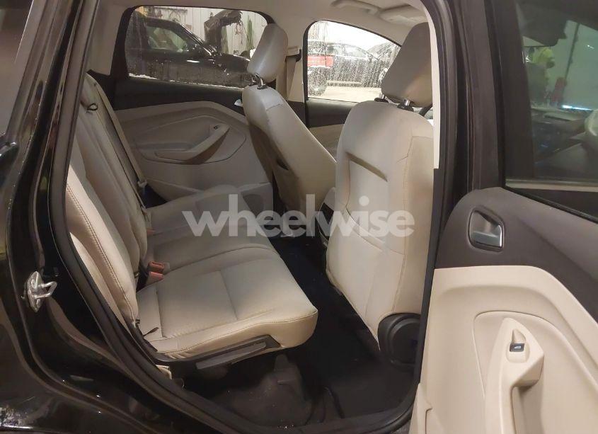 Photo 8 of 2018 Ford Escape SE (VIN 1FMCU0GD5JUD03551)