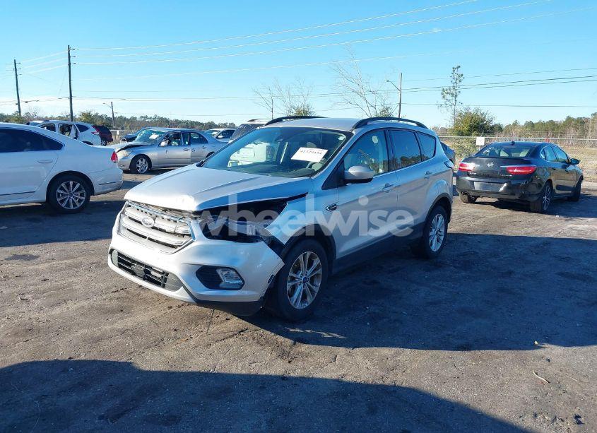 Photo 2 of 2018 Ford Escape SE (VIN 1FMCU0GD5JUD41412)
