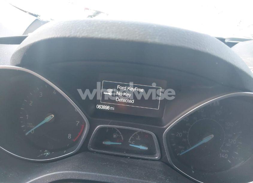 Photo 7 of 2019 Ford Escape SE (VIN 1FMCU0GD5KUA04482)