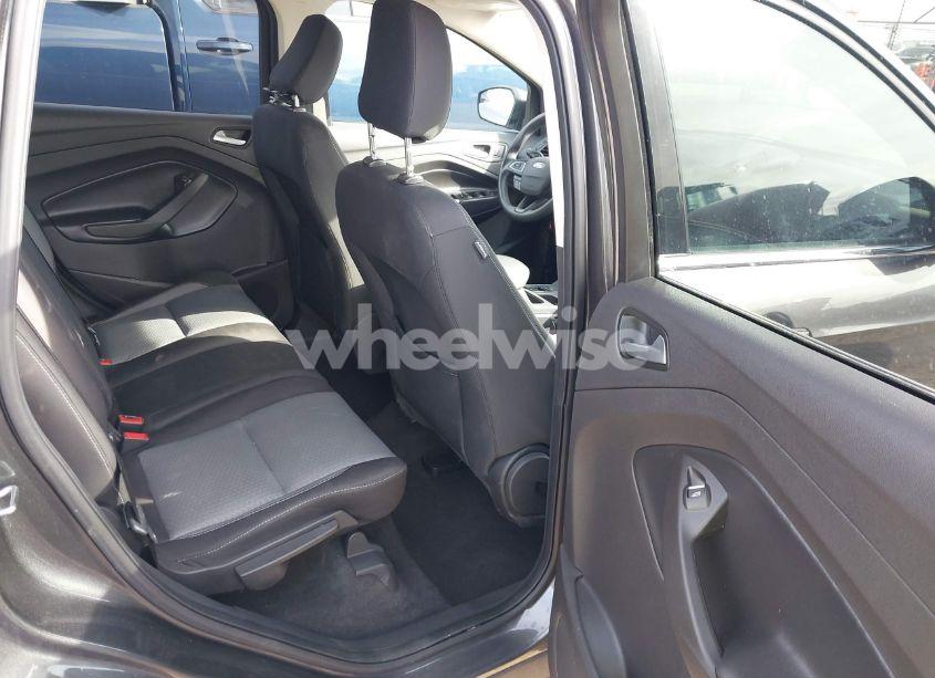 Photo 8 of 2019 Ford Escape SE (VIN 1FMCU0GD5KUA62706)