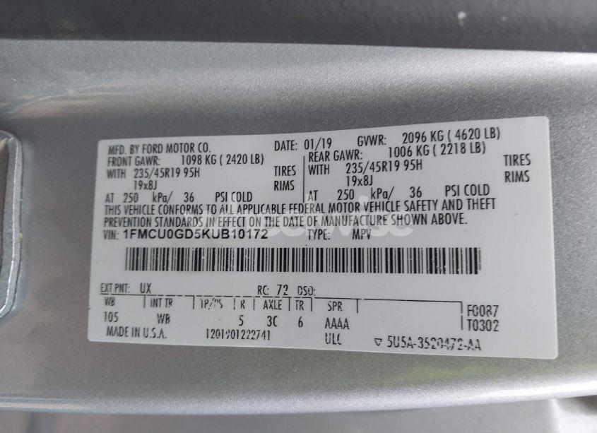 Photo 9 of 2019 Ford Escape SE (VIN 1FMCU0GD5KUB10172)