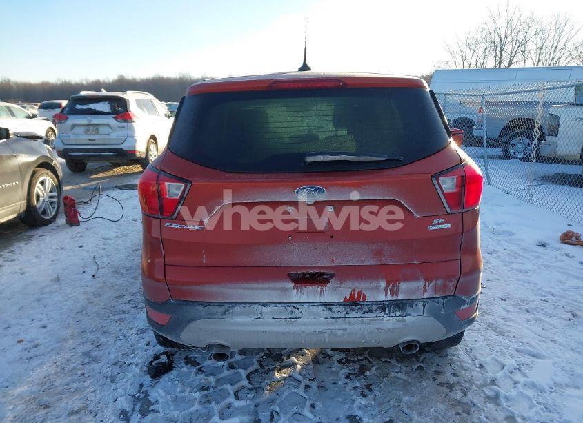 Photo 17 of 2019 Ford Escape SE (VIN 1FMCU0GD5KUB23228)