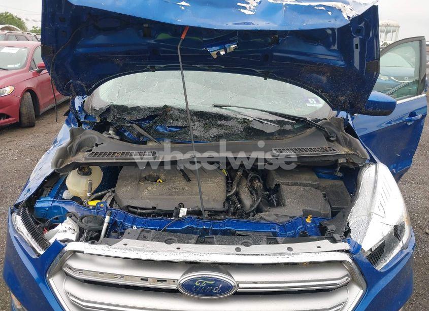 Photo 10 of 2017 Ford Escape SE (VIN 1FMCU0GD6HUA11319)