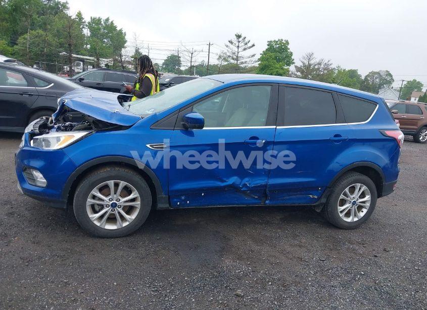 Photo 14 of 2017 Ford Escape SE (VIN 1FMCU0GD6HUA11319)