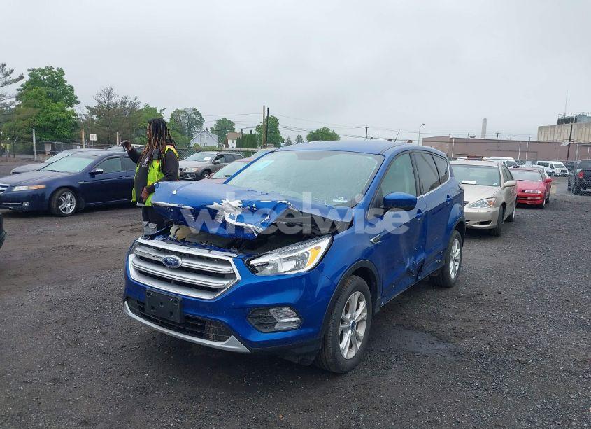 Photo 6 of 2017 Ford Escape SE (VIN 1FMCU0GD6HUA11319)