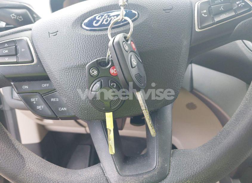 Photo 11 of 2017 Ford Escape SE (VIN 1FMCU0GD6HUA45583)