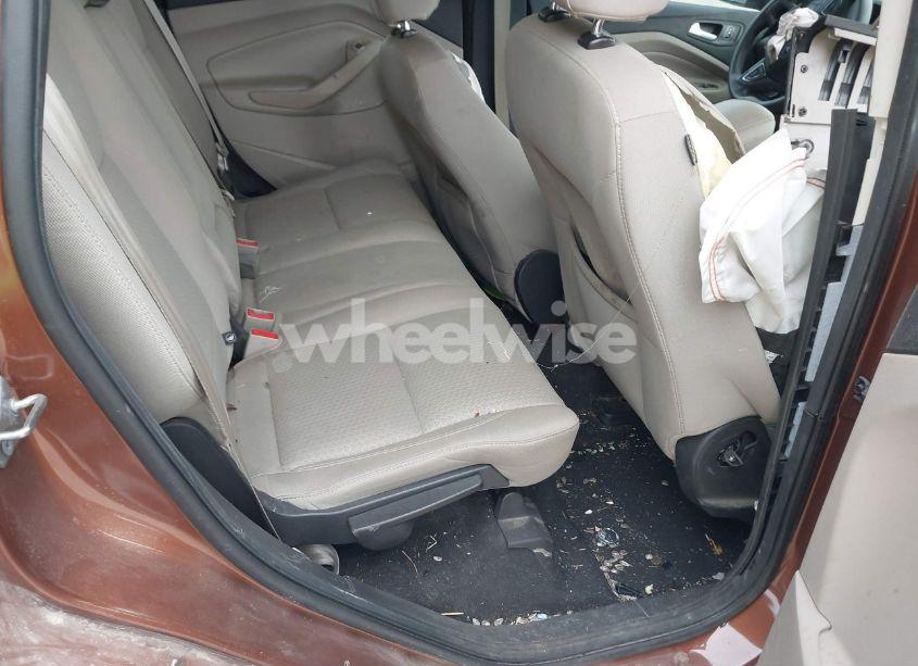 Photo 8 of 2017 Ford Escape SE (VIN 1FMCU0GD6HUA54297)