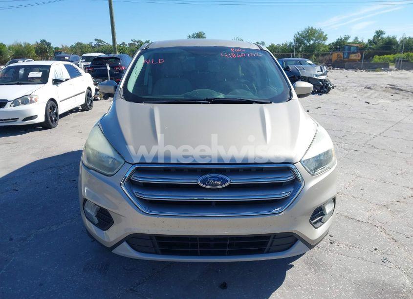 Photo 12 of 2017 Ford Escape SE (VIN 1FMCU0GD6HUB96648)