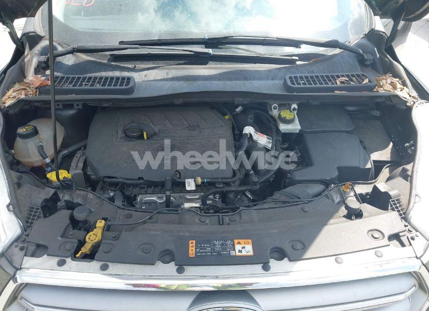 Photo 10 of 2017 Ford Escape SE (VIN 1FMCU0GD6HUC12721)