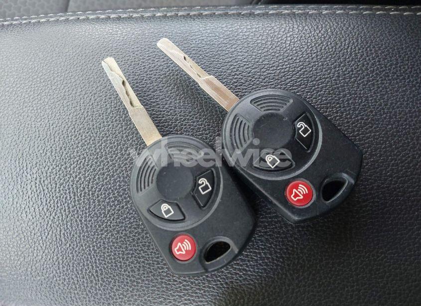 Photo 11 of 2017 Ford Escape SE (VIN 1FMCU0GD6HUC12721)