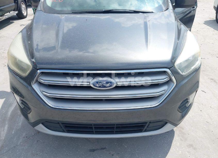 Photo 6 of 2017 Ford Escape SE (VIN 1FMCU0GD6HUC12721)