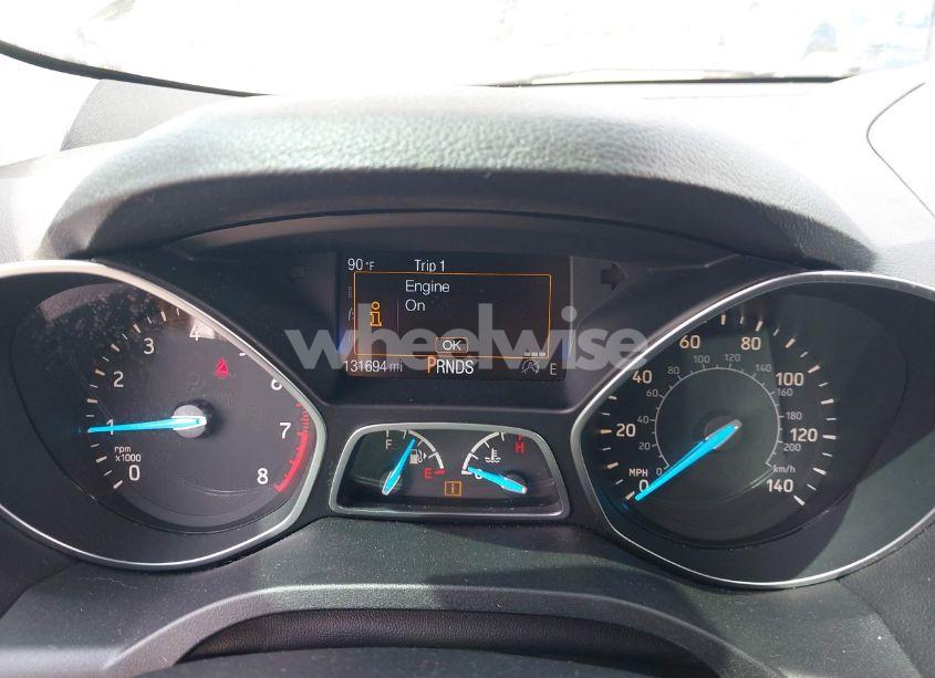 Photo 7 of 2017 Ford Escape SE (VIN 1FMCU0GD6HUC12721)