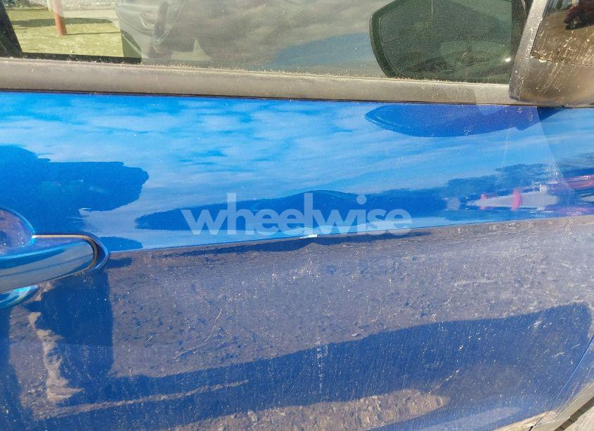 Photo 6 of 2017 Ford Escape SE (VIN 1FMCU0GD6HUC23458)