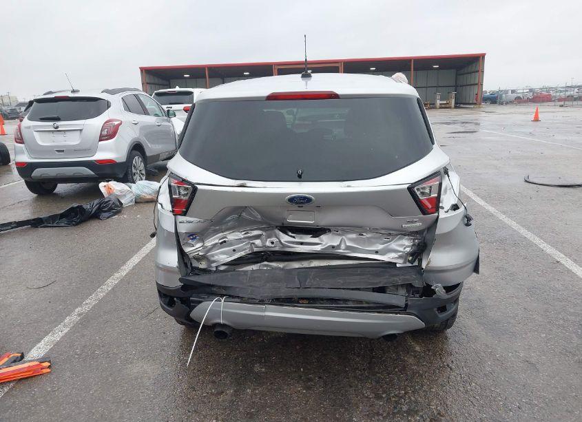 Photo 17 of 2017 Ford Escape SE (VIN 1FMCU0GD6HUC66181)