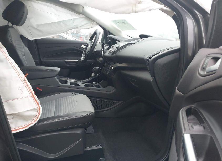 Photo 5 of 2017 Ford Escape SE (VIN 1FMCU0GD6HUC77228)