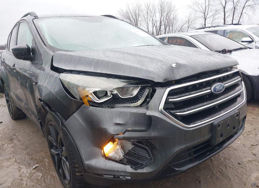 Photo 6 of 2017 Ford Escape SE (VIN 1FMCU0GD6HUC77228)