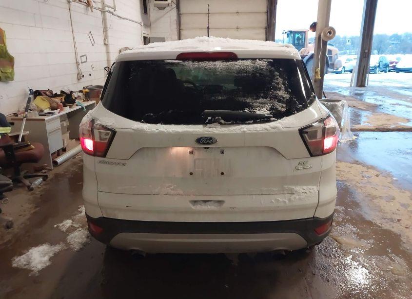 Photo 16 of 2017 Ford Escape SE (VIN 1FMCU0GD6HUD20014)