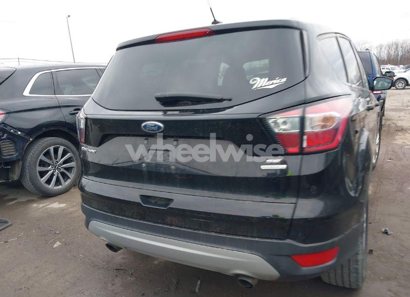 Photo 16 of 2017 Ford Escape SE (VIN 1FMCU0GD6HUD50467)