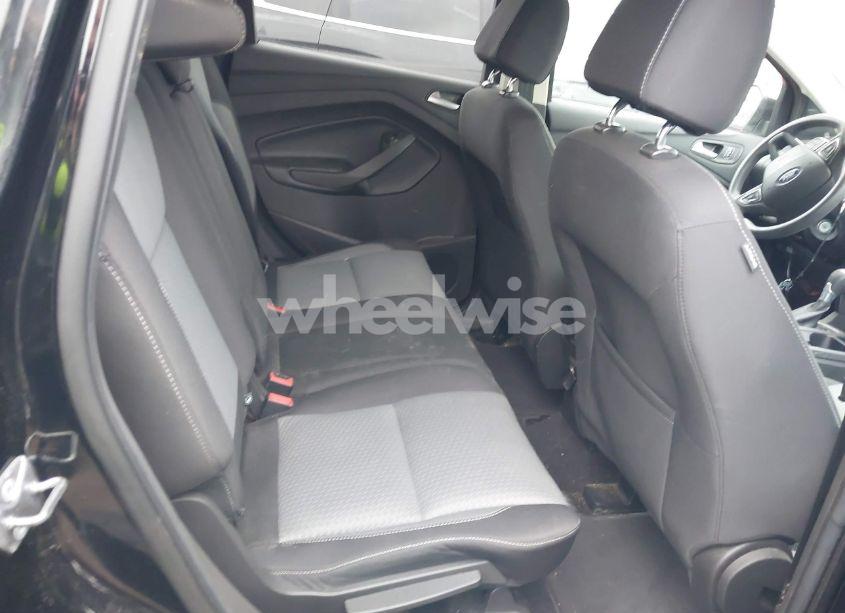 Photo 8 of 2017 Ford Escape SE (VIN 1FMCU0GD6HUD50467)