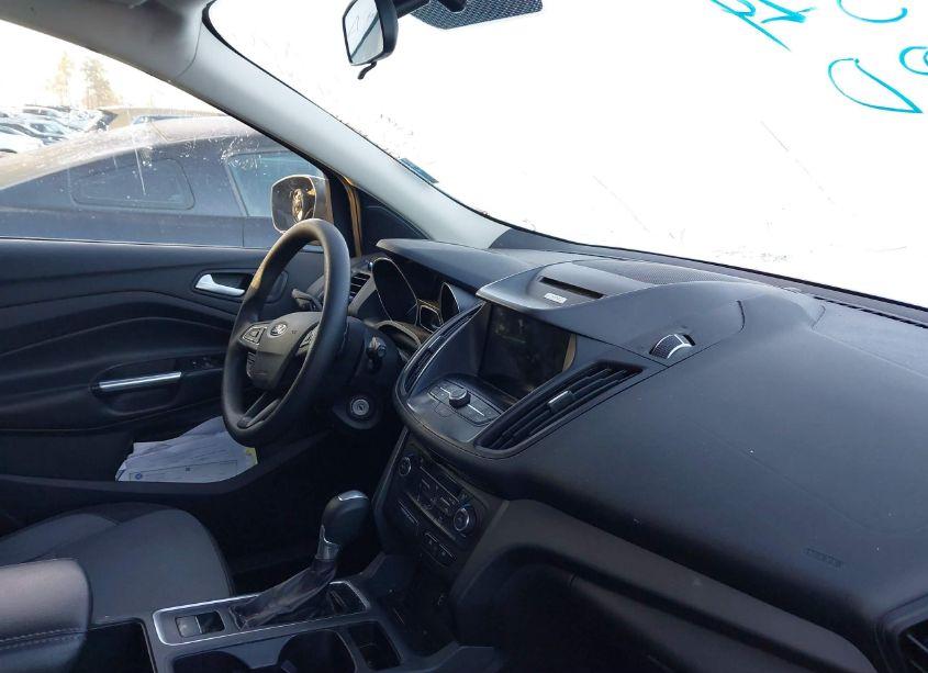 Photo 5 of 2017 Ford Escape SE (VIN 1FMCU0GD6HUD92248)