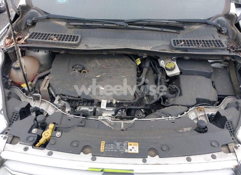 Photo 10 of 2017 Ford Escape SE (VIN 1FMCU0GD6HUE69894)