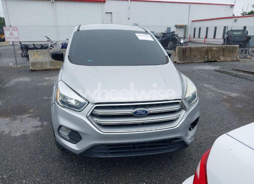 Photo 11 of 2017 Ford Escape SE (VIN 1FMCU0GD6HUE69894)