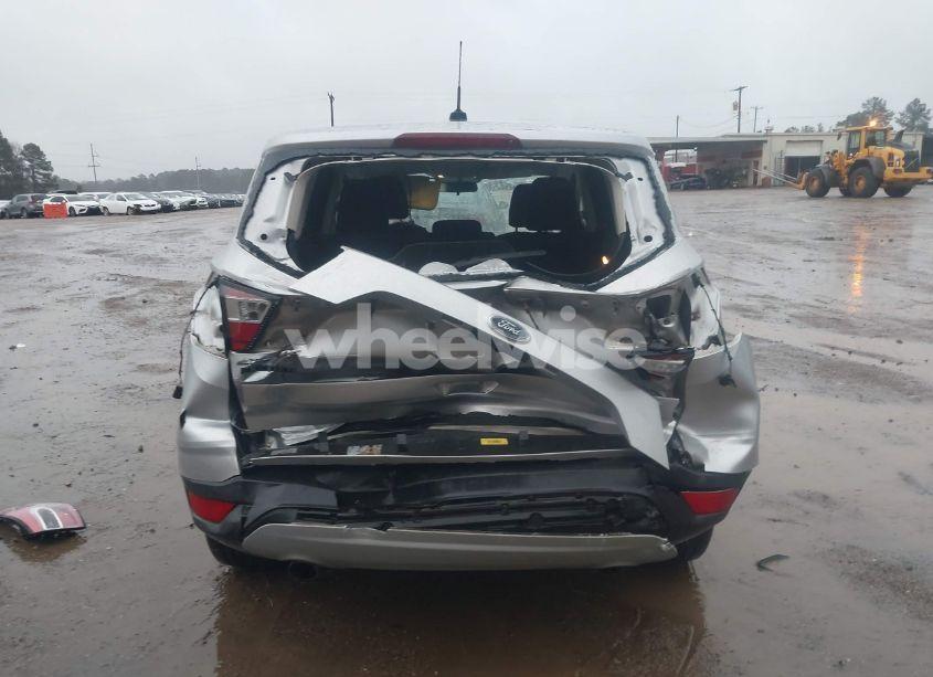 Photo 17 of 2017 Ford Escape SE (VIN 1FMCU0GD6HUE91264)