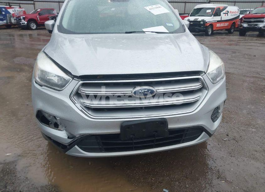 Photo 18 of 2017 Ford Escape SE (VIN 1FMCU0GD6HUE91264)