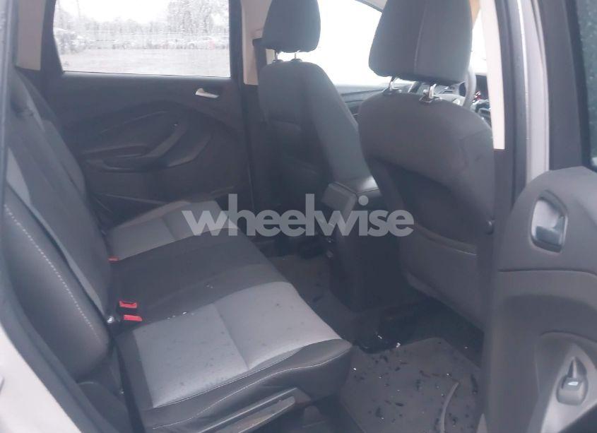 Photo 8 of 2017 Ford Escape SE (VIN 1FMCU0GD6HUE91264)